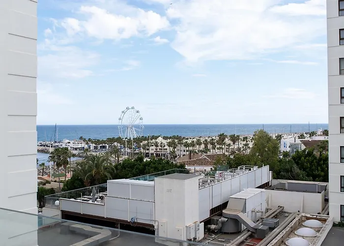 Apart-hotel Ocean House Exclusivo Vista Mar B 1 Plta 4 By Costa Del Sol 3*